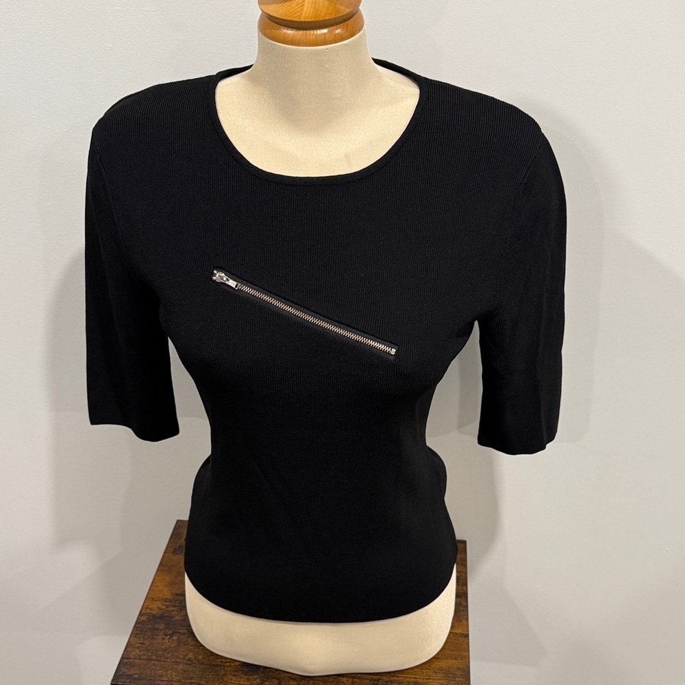 Cyrus Black Short Sleeve Top with Zipper Accent